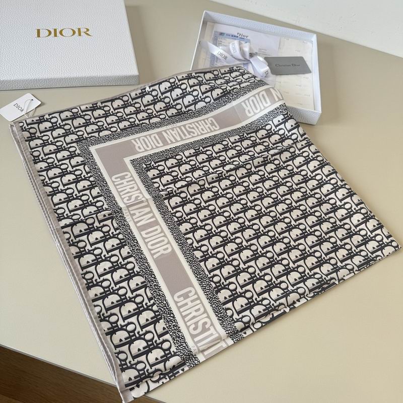Dior silk scarf hm (148)