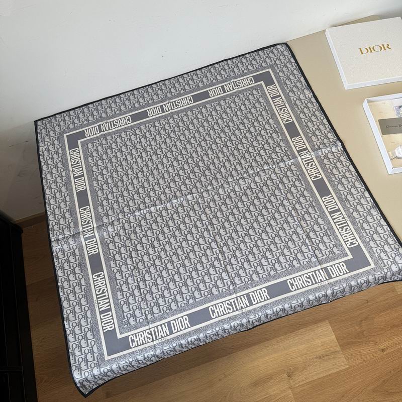 Dior silk scarf hm (156)