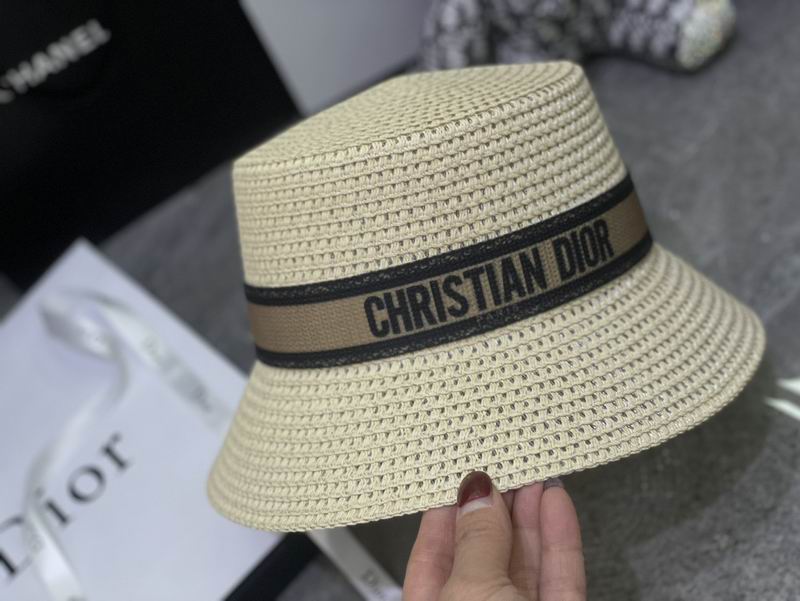 Dior top hat dx (1714)