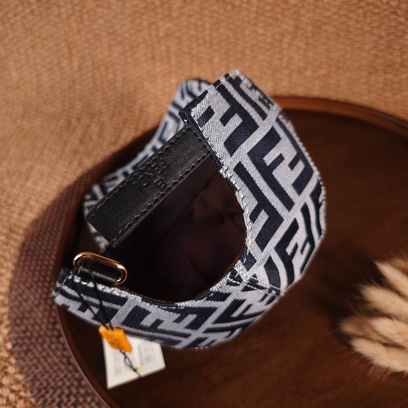 Fendi Cap（高版本）dx (125)