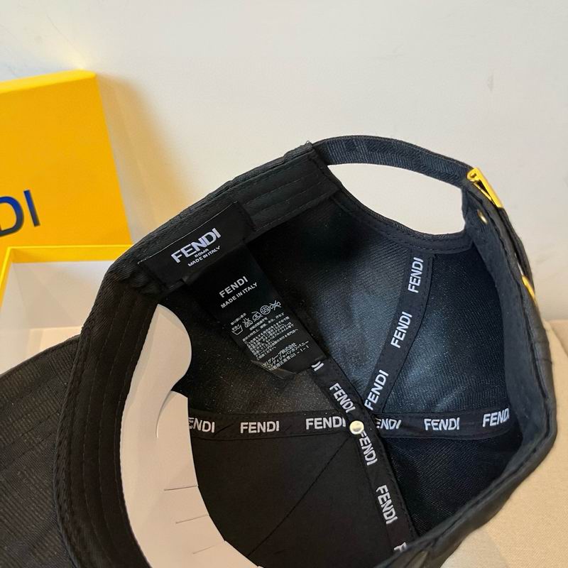 Fendi cap dx (173)