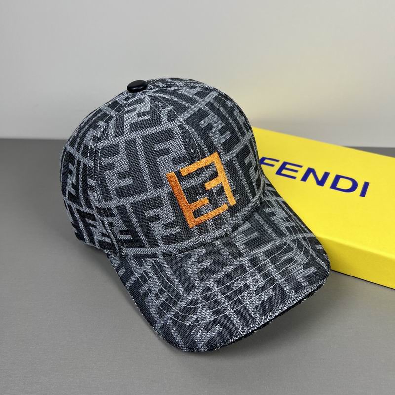Fendi cap dx (2)