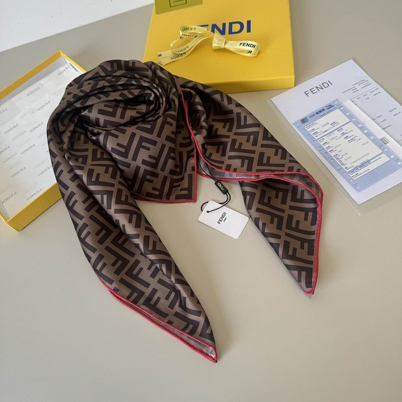 Fendi silk scarf hm (3)