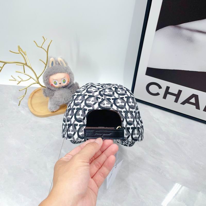 Ferragamo Cap（高版本）dx (4457)