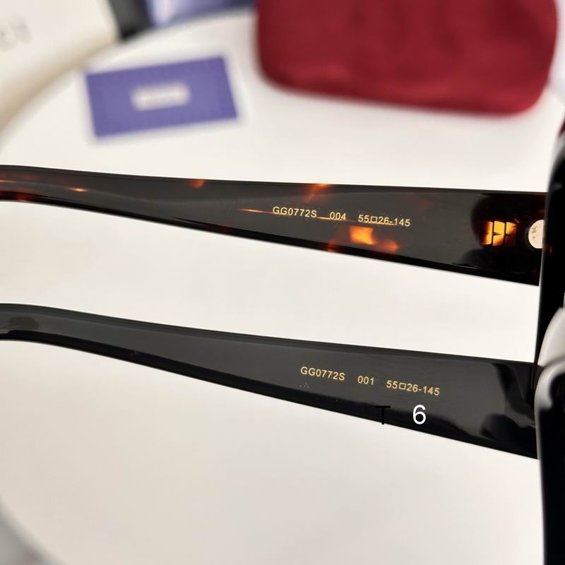 GUCCI GG0772S 55 26-145 E06