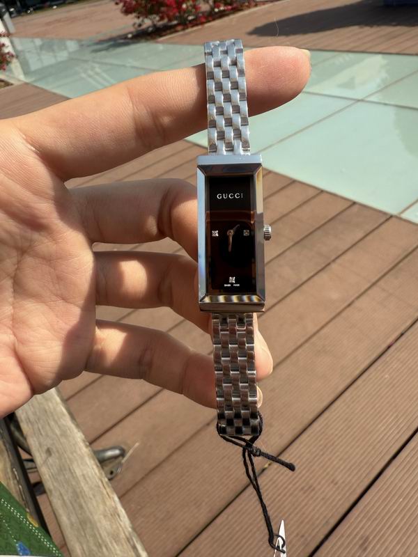 Gucci 14X34mm 27 (4)