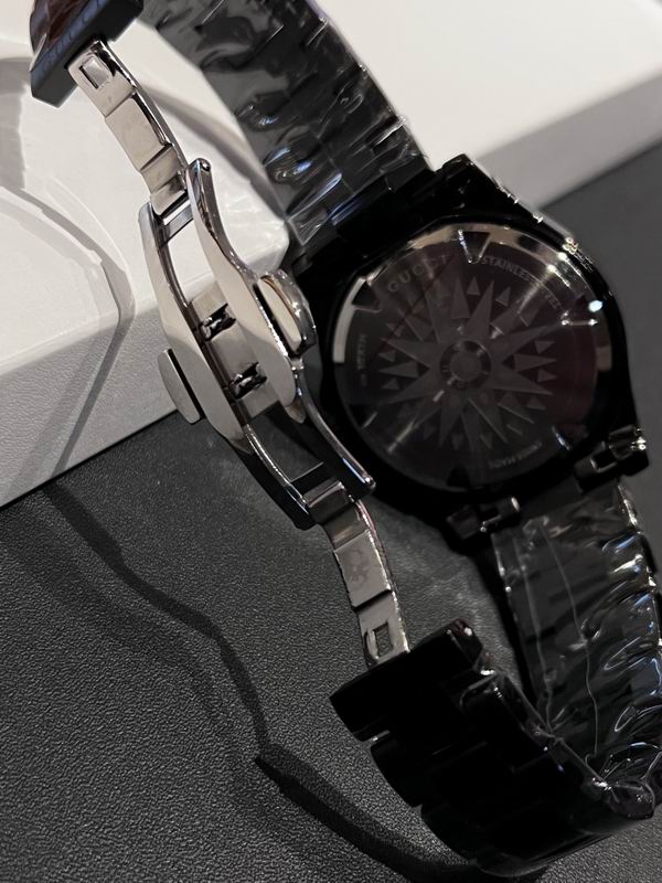 Gucci 40mm 37 (12)