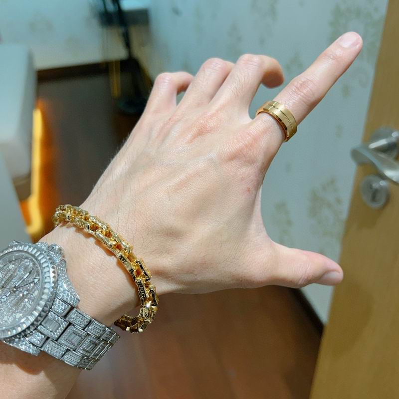 Gucci Bracelet  02yxs15 (3)