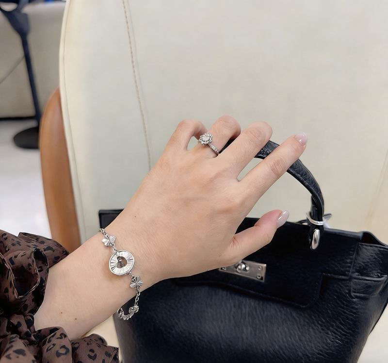 Gucci Bracelet  02yxs19 (8)