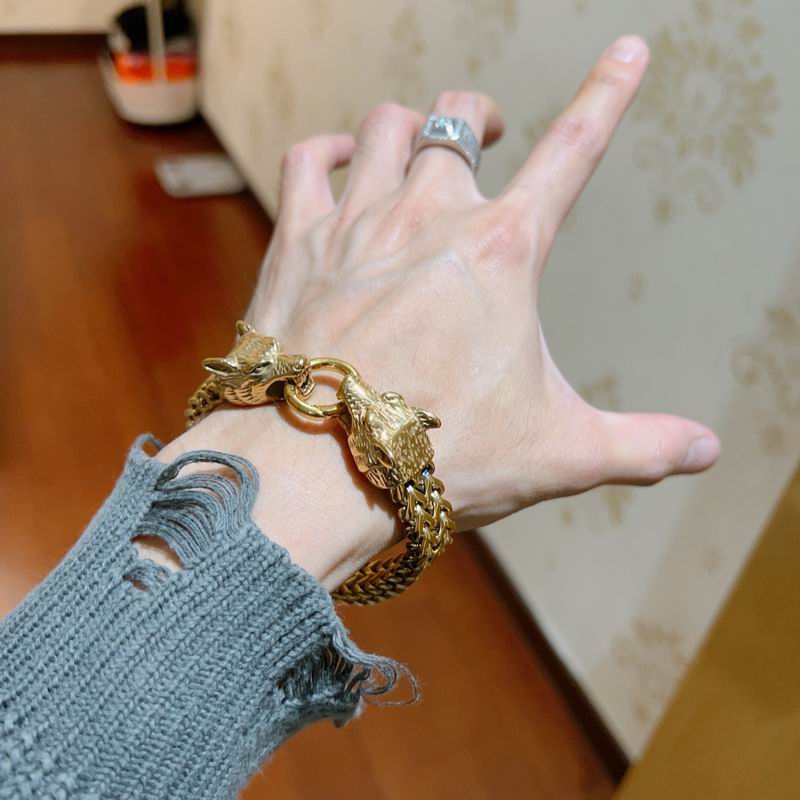 Gucci Bracelet  02yxs20 (3)