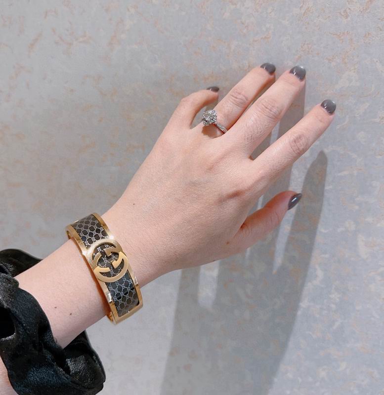 Gucci Bracelet  02yxs30 (3)