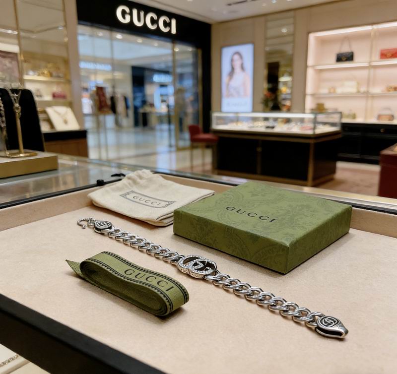 Gucci Bracelet  02yxs40 (2)