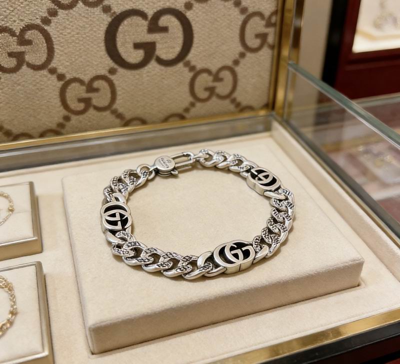 Gucci Bracelet  02yxs45 (1)