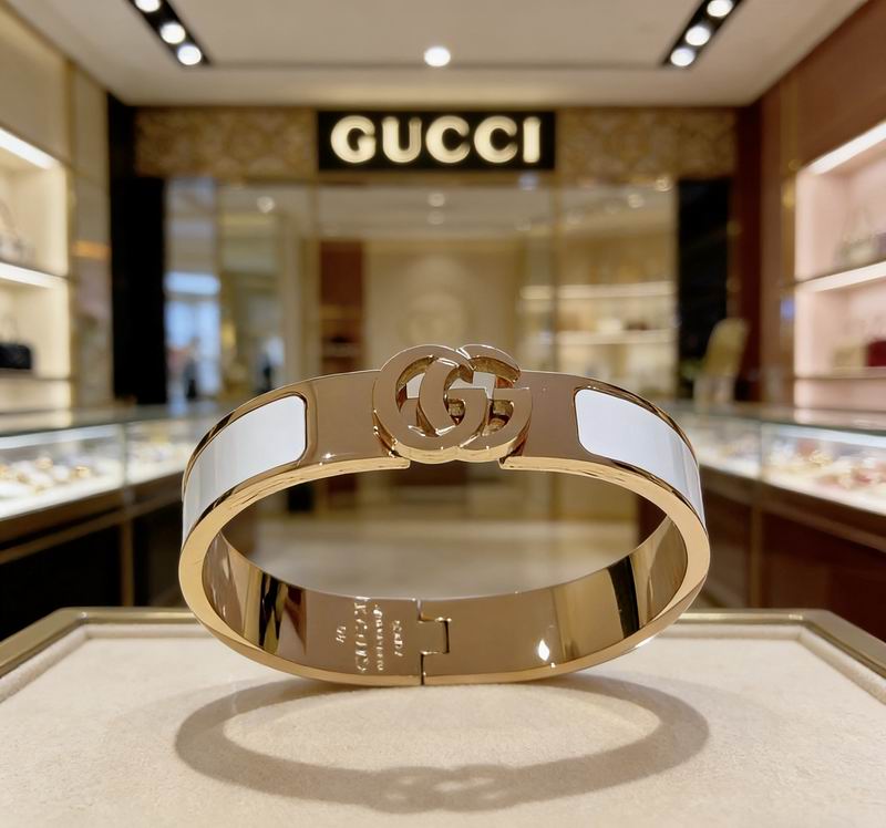 Gucci Bracelet  02yxs58 (1)