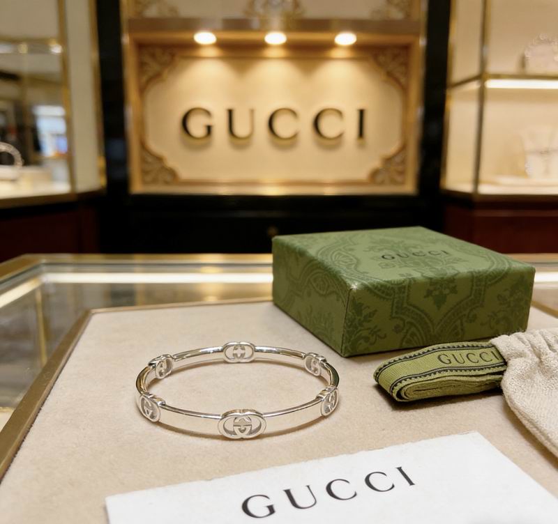 Gucci Bracelet  02yxs61 (2)