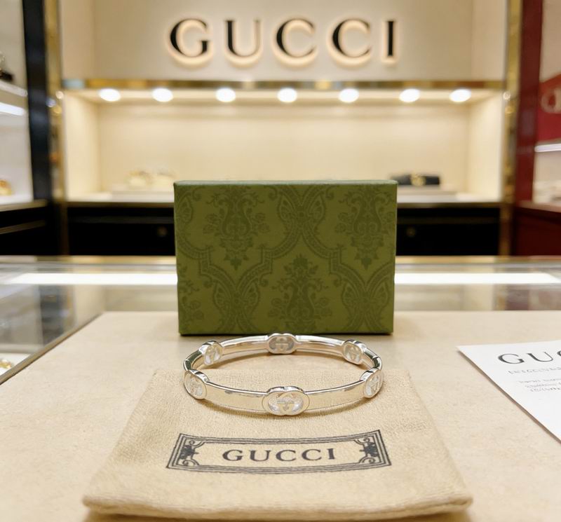 Gucci Bracelet  02yxs61 (9)