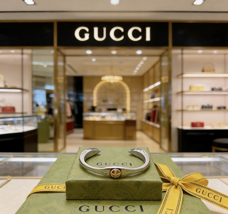 Gucci Bracelet 03yxs110 (1)