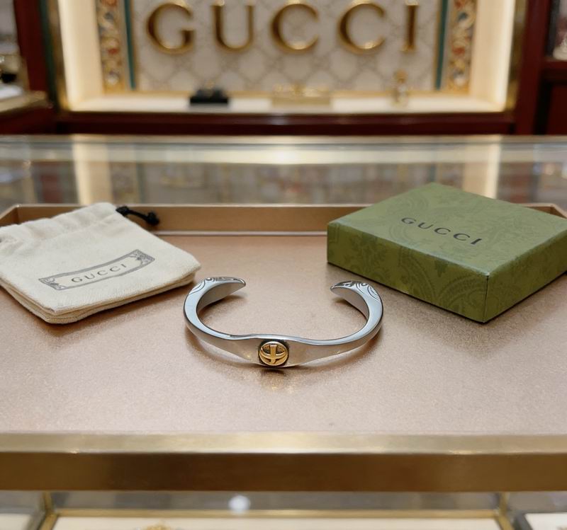 Gucci Bracelet 03yxs110 (7)