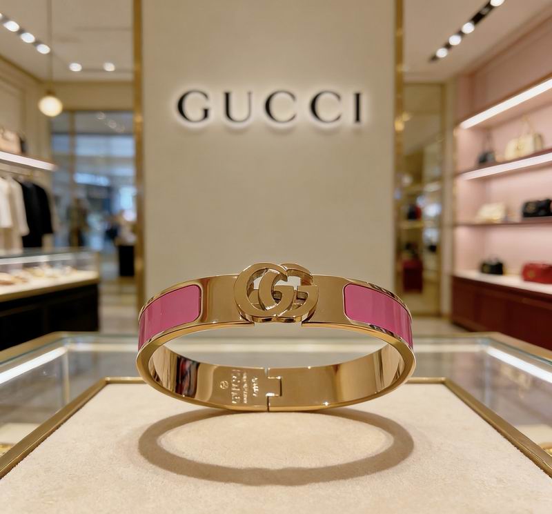 Gucci Bracelet 03yxs111 (10)