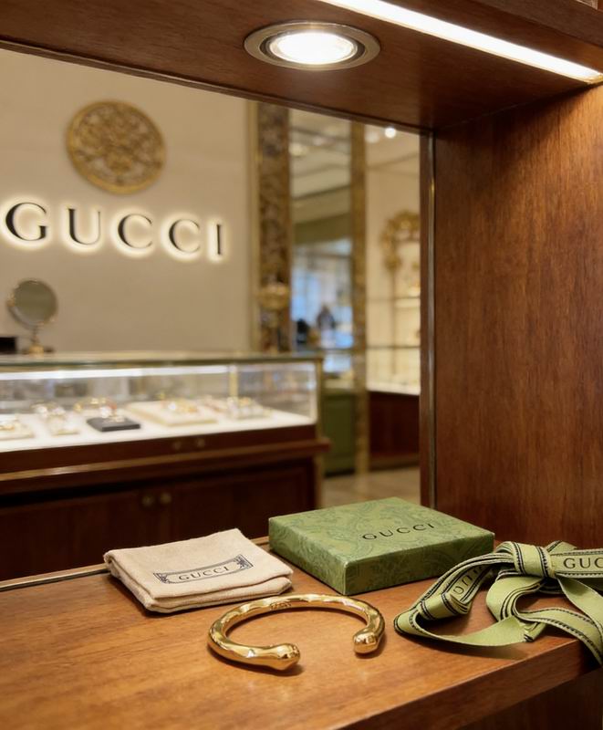 Gucci Bracelet 03yxs121 (2)