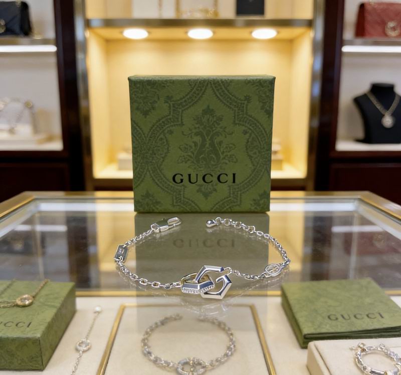 Gucci Bracelet 03yxs131 (2)