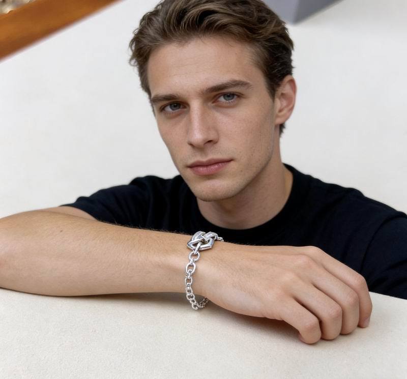 Gucci Bracelet 03yxs131 (3)