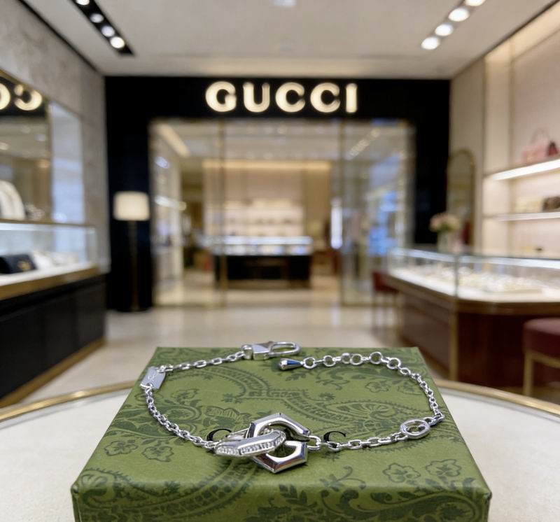 Gucci Bracelet 03yxs131 (4)