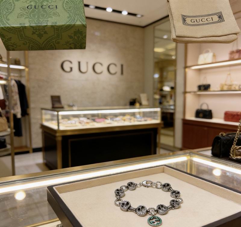 Gucci Bracelet 03yxs136 (2)