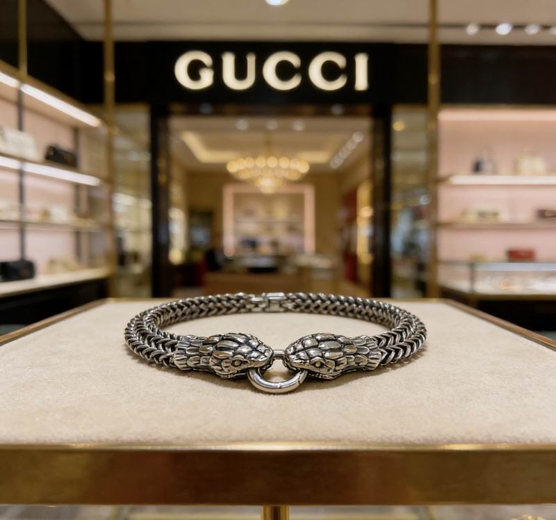 Gucci Bracelet 03yxs138 (7)