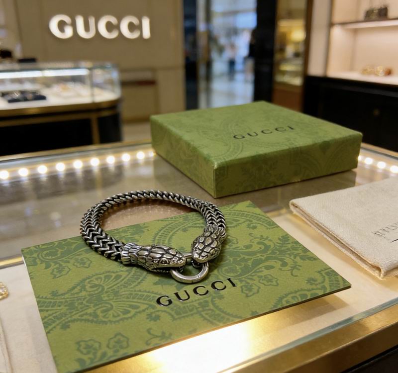 Gucci Bracelet 03yxs138 (8)