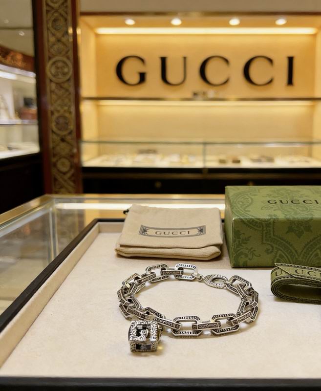 Gucci Bracelet 03yxs171 (7)