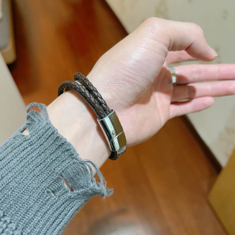 Gucci Bracelet 03yxs177 (4)