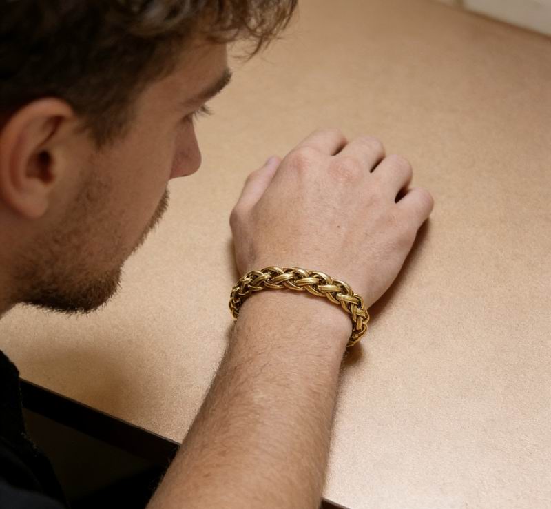 Gucci Bracelet 03yxs179 (3)