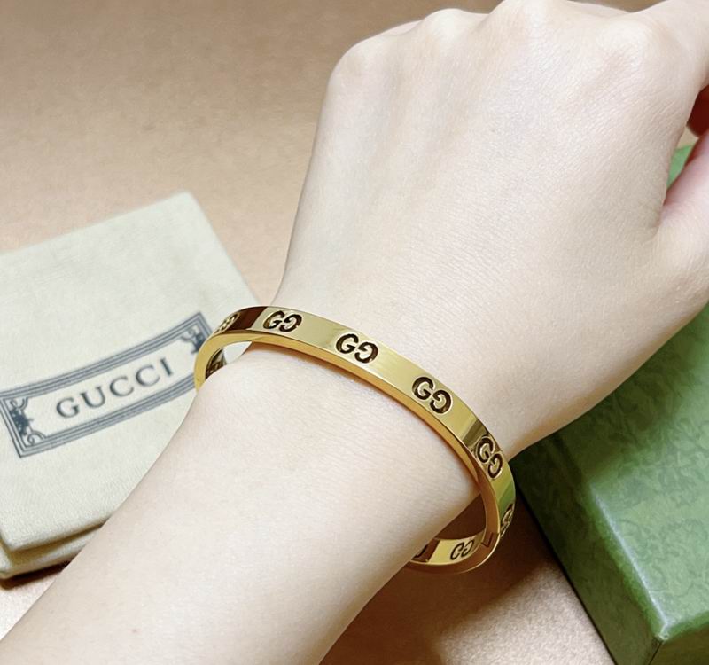 Gucci Bracelet 03yxs183 (5)