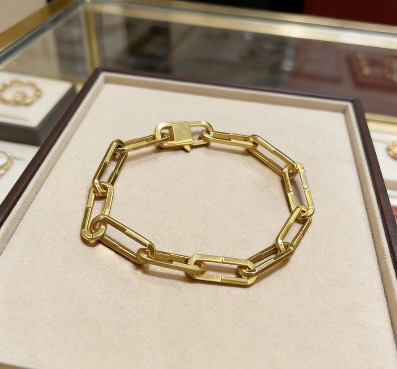 Gucci Bracelet 03yxs189 (7)