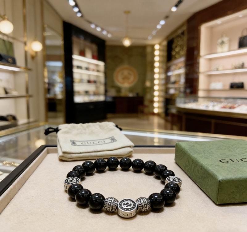 Gucci Bracelet 03yxs41 (4)