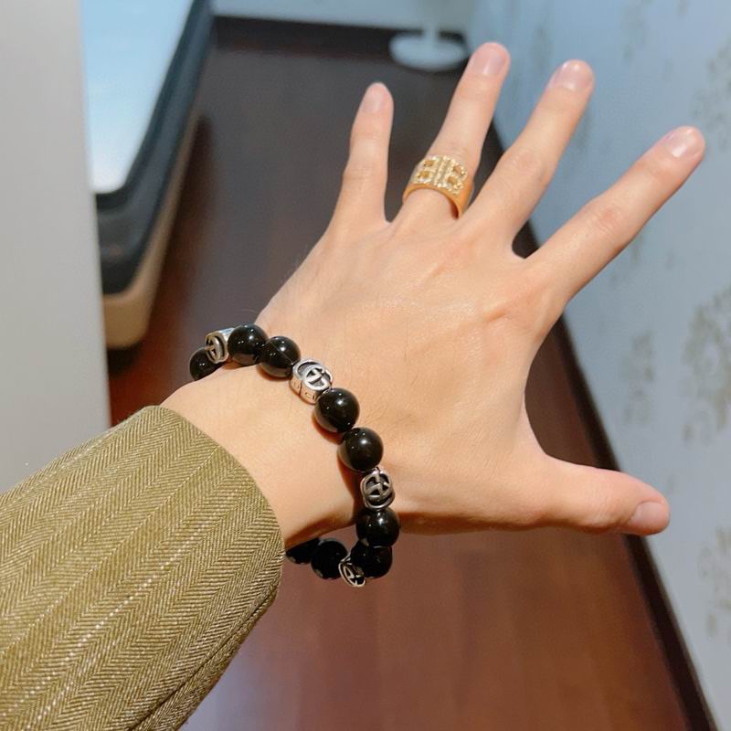 Gucci Bracelet 03yxs57 (7)