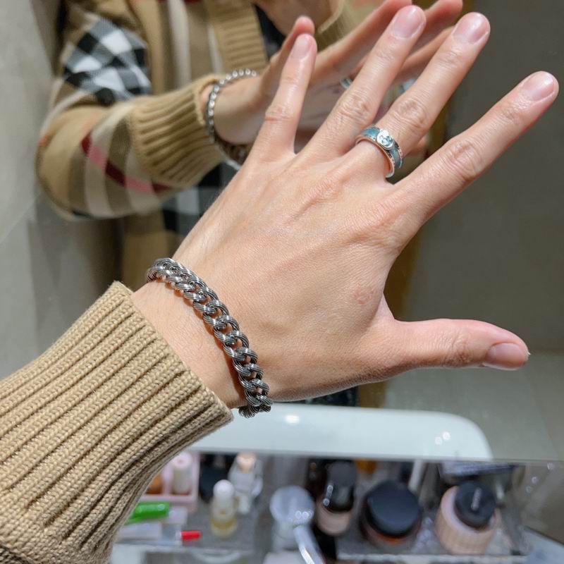 Gucci Bracelet 03yxs64 (3)