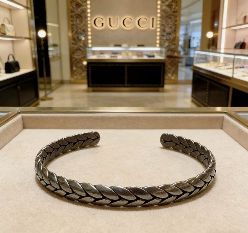 Gucci Bracelet 03yxs70 (5)