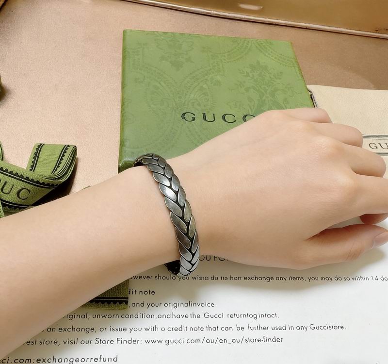 Gucci Bracelet 03yxs70 (7)