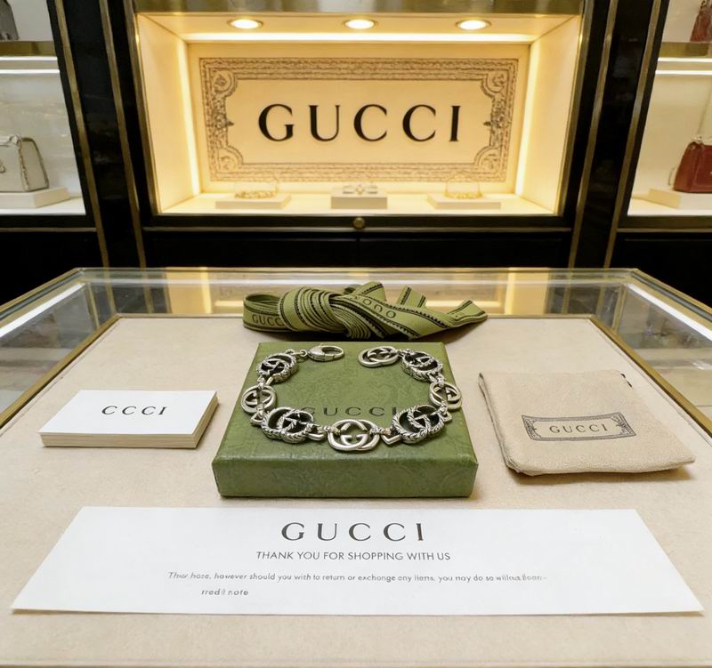 Gucci Bracelet 03yxs71 (7)
