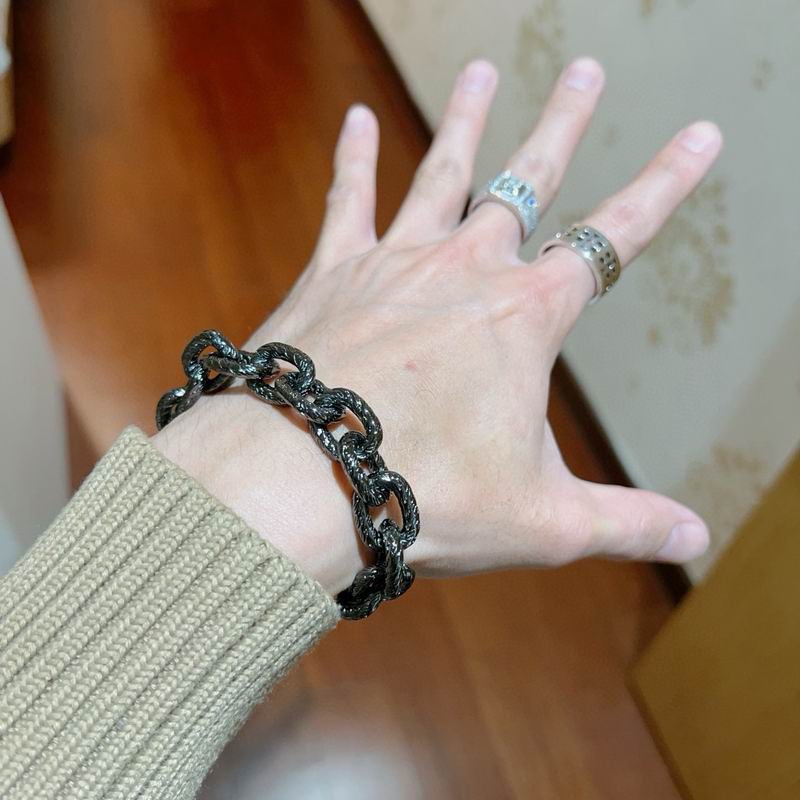 Gucci Bracelet 03yxs72 (3)