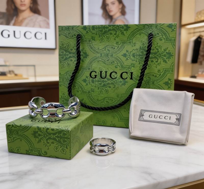 Gucci Bracelet 03yxs73 (2)