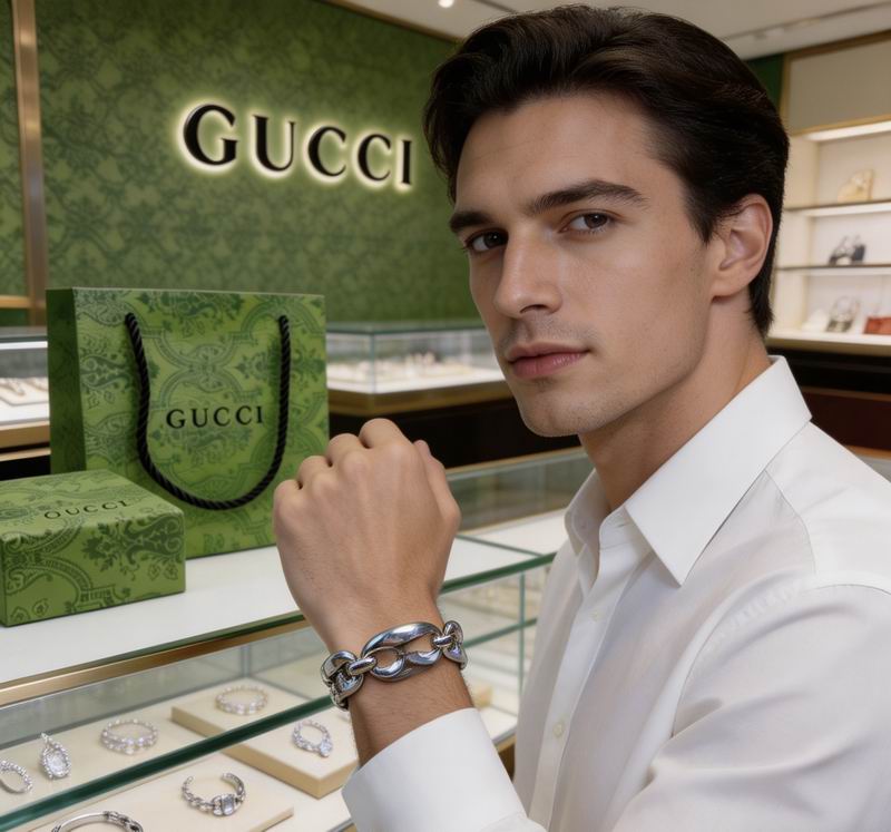 Gucci Bracelet 03yxs73 (3)