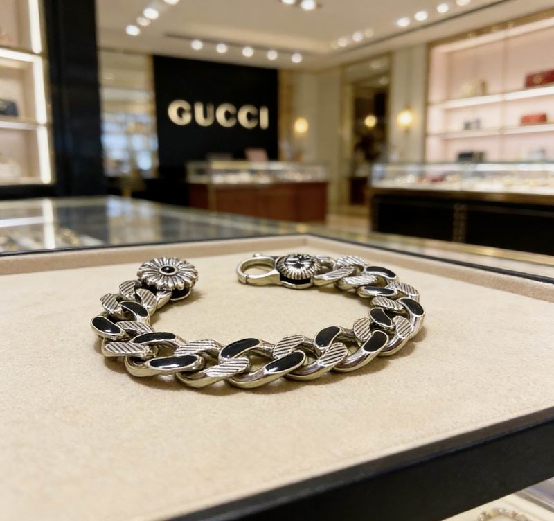 Gucci Bracelet 03yxs75 (9)