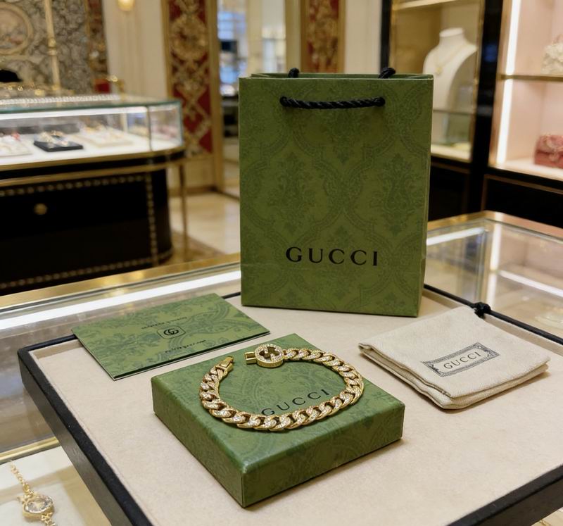Gucci Bracelet 03yxs80 (8)