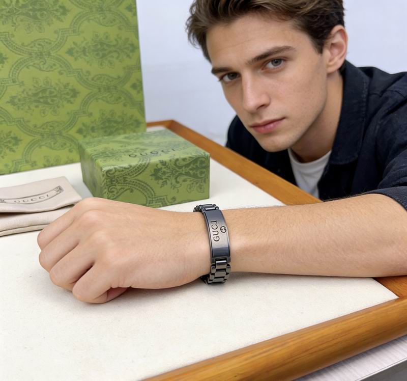 Gucci Bracelet 03yxs86 (3)