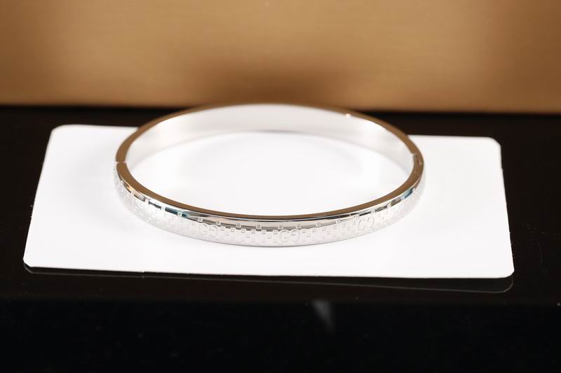 Gucci Bracelet 04yxs191 (4)