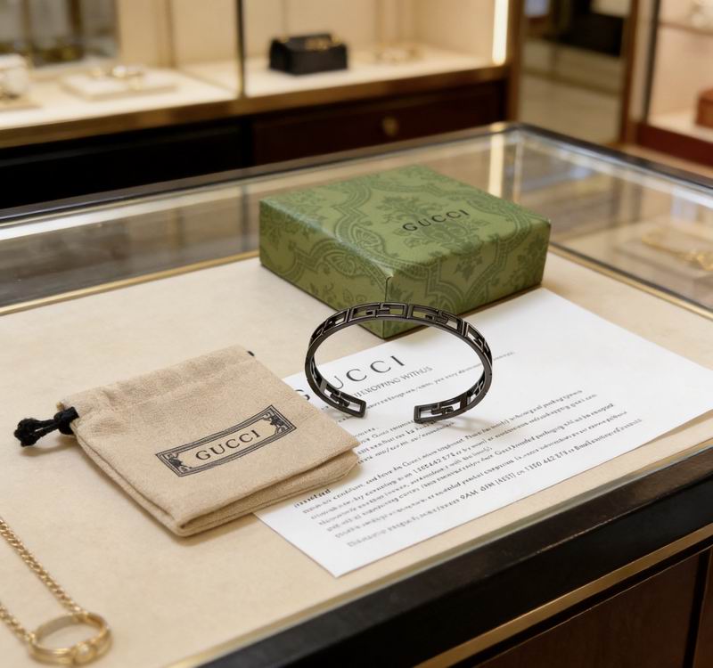 Gucci Bracelet 04yxs199 (5)