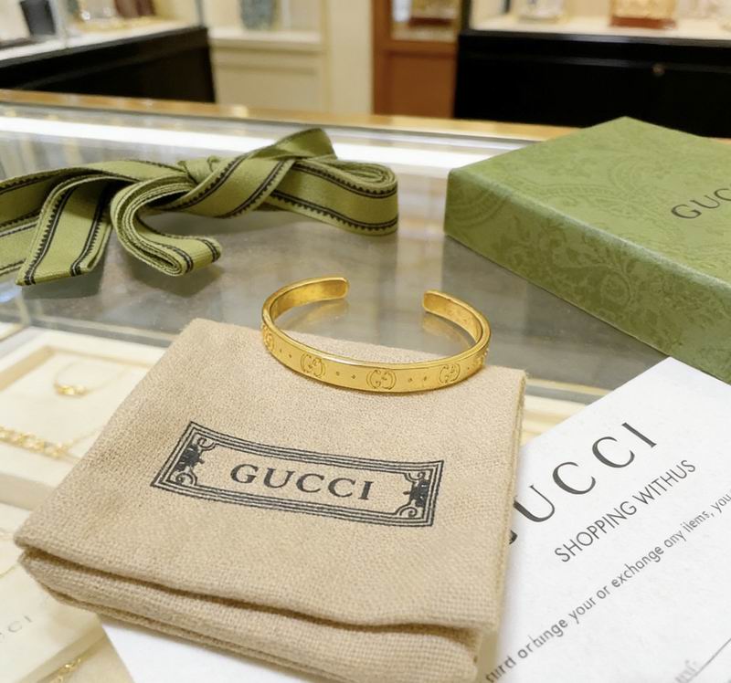 Gucci Bracelet 04yxs202 (7)